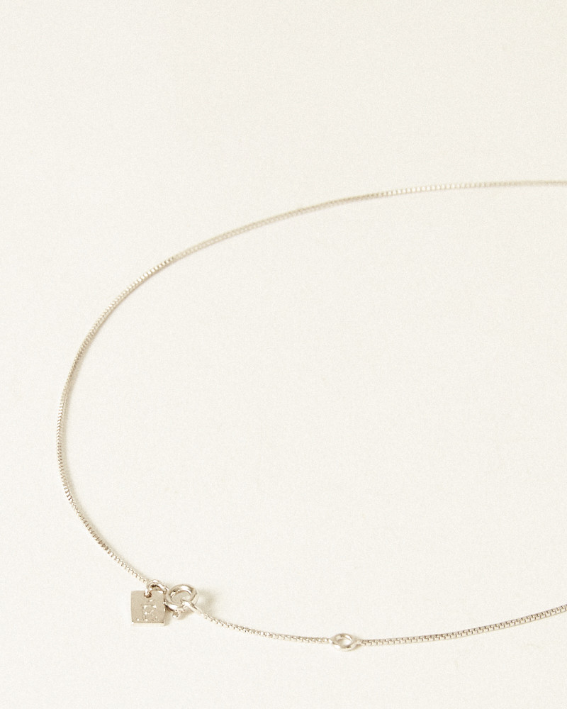 <small>COLLIER</small> ANNE